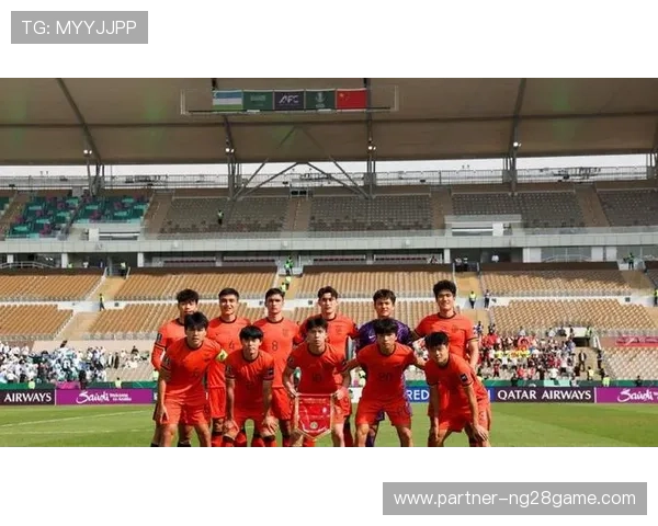 中国足球队迎战亚洲杯小组赛强敌，备战策略曝光备受期待