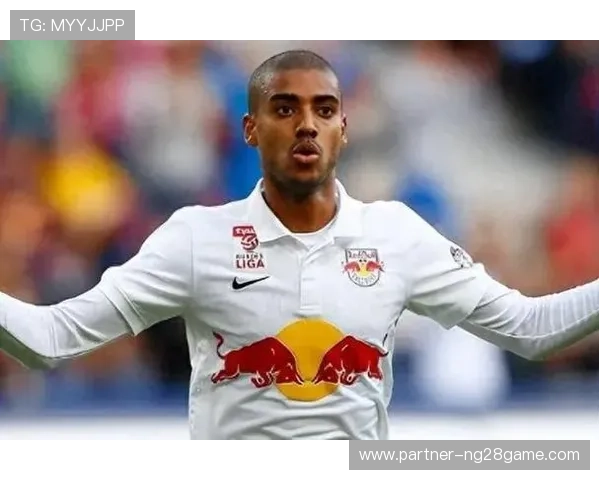 斯温登俱乐部宣布新任主教练上任并计划大幅调整球队阵容 斯温登俱乐部宣布新任主教练上任并计划大幅调整球队阵容