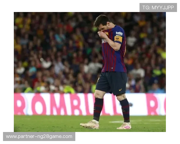 梅西重返巴萨传闻不断 球迷期待奇迹重演 梅西是否会再披蓝红战袍引关注