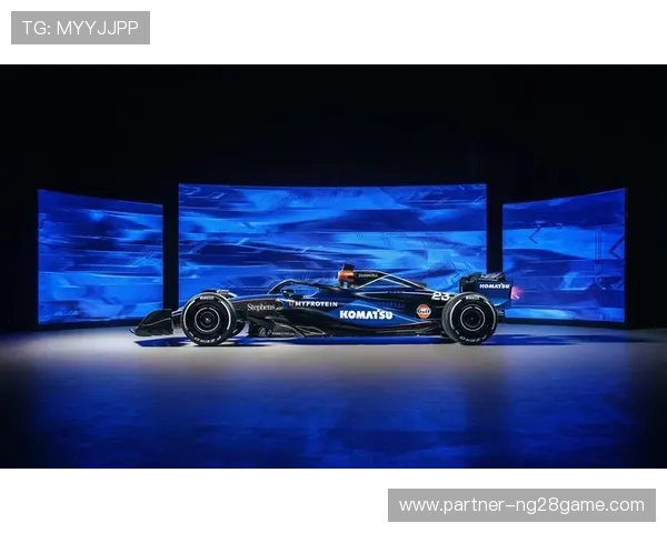 F1赛季最新动态：梅赛德斯车队展现强势表现 赛道竞争愈发激烈