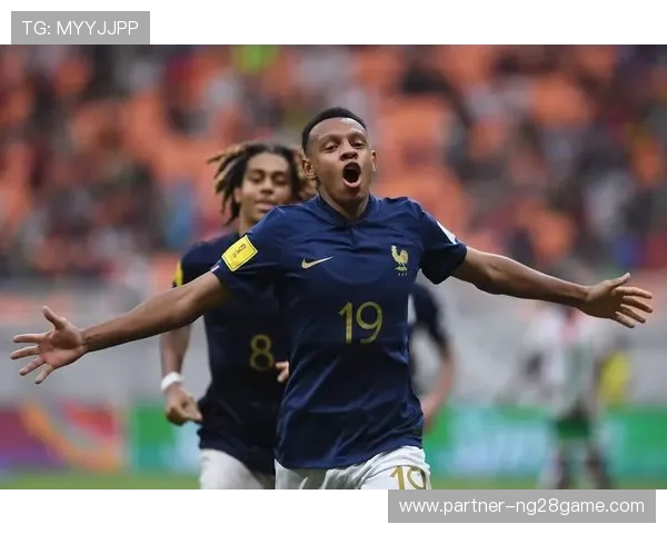 《世界杯预选赛最新战况：亚洲强队齐聚争夺名额，欧洲豪门迎接严峻考验》