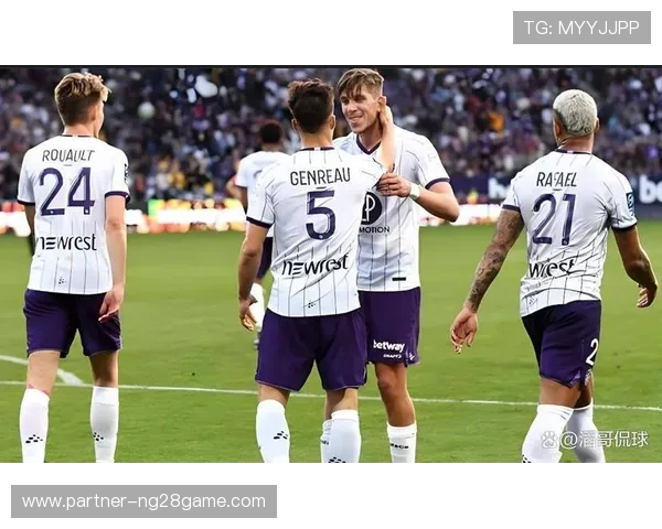 塞尔塔俱乐部宣布新任主教练上任并展望下赛季球队发展计划